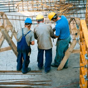 Accidente laboral sin estar de alta en Seguridad Social